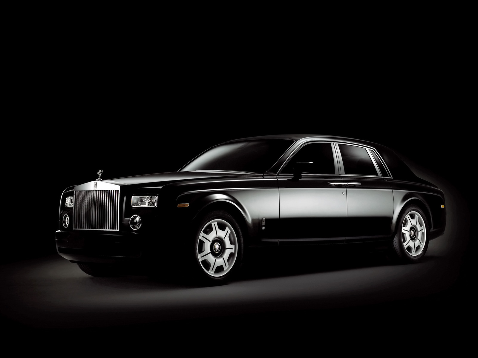 2006-rolls-royce-phantom