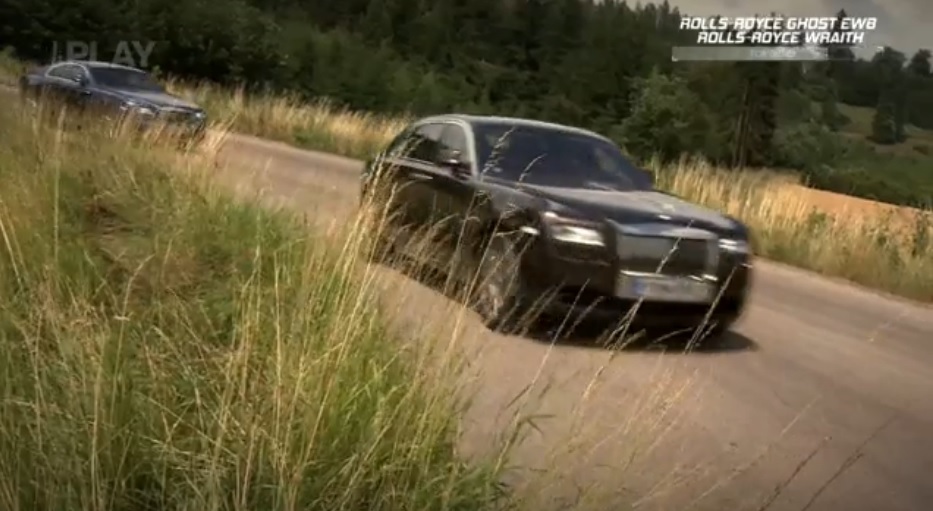 Test-Autosalon-Prima-Rolls-Royce-Ghost-EWB-vs-Rolls-Royce-Wraith